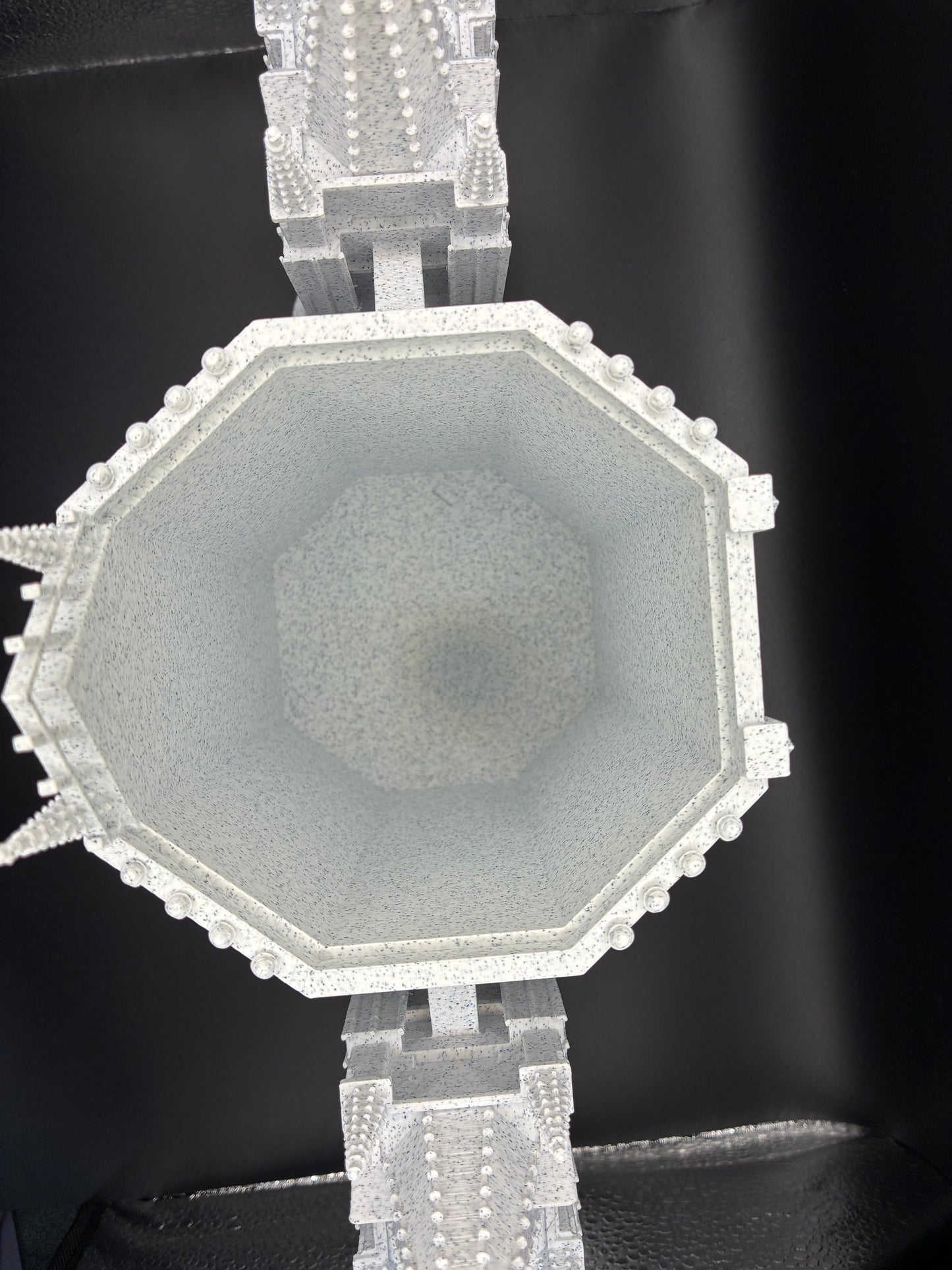 Ironreach Citadel Planter